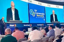 Photograph of Leonardo Villar, Banco de la República’s Governor, at 59th Banking Convention, Cartagena 2025